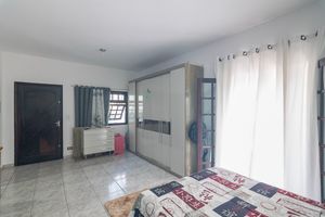 Image 1 - 925167