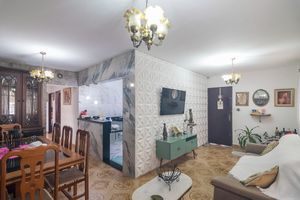 Image 1 - 925173