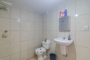 Image 33 - 925173