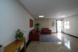 Image 29 - 925176