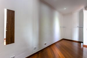 Image 34 - 925177