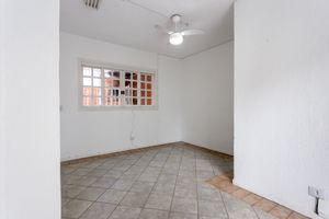 Image 24 - 925177