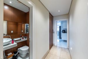 Image 36 - 925180