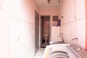 Image 32 - 925186