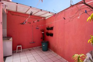 Image 33 - 925186