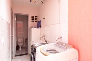 Image 31 - 925186