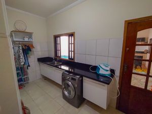 Image 39 - 925188