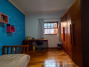 Image 33 - 925188