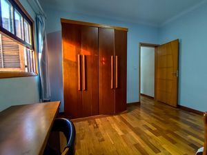 Image 34 - 925188