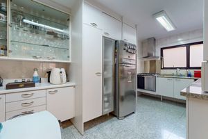 Image 37 - 925197