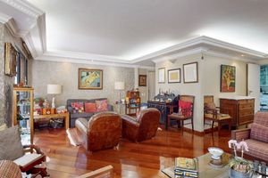 Image 4 - 925197