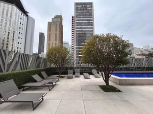 Image 105 - 925200