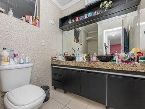 Image 14 - 925201