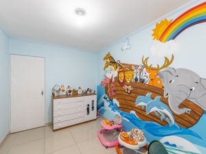Image 13 - 925201