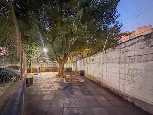 Image 19 - 925201