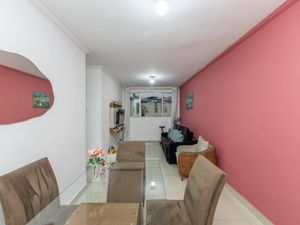 Image 1 - 925201