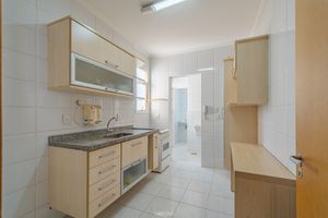 Image 21 - 925202