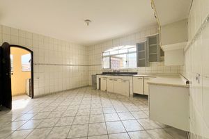 Image 7 - 925206