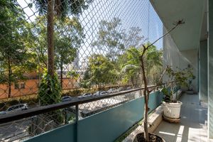 Image 62 - 925207