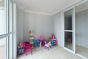 Image 36 - 925209