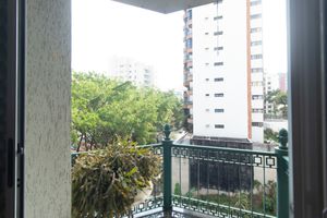 Image 12 - 925209