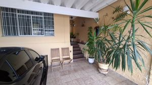 Image 34 - 925210