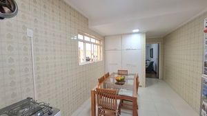 Image 4 - 925210