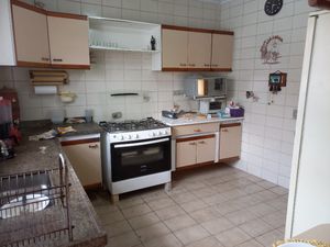 Image 24 - 925217
