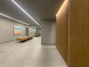 Image 19 - 925218