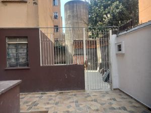 Image 32 - 925219