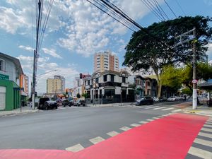 Image 23 - 925225