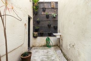 Image 21 - 925225