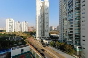 Image 45 - 925228