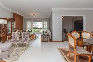 Image 1 - 925229