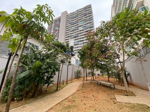 Image 36 - 925230