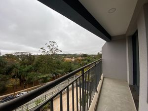 Image 19 - 925230
