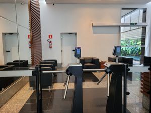 Image 11 - 925234