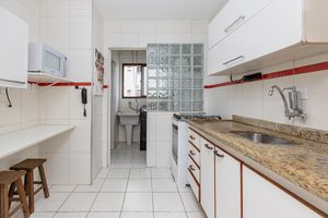 Image 31 - 925236