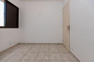 Image 36 - 925236