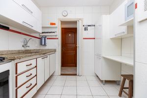 Image 34 - 925236