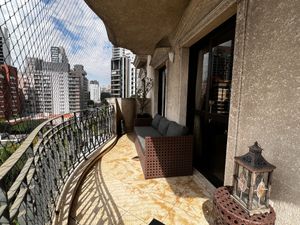 Image 23 - 925240