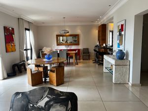 Image 9 - 925240