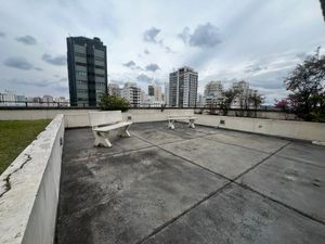 Image 19 - 925241