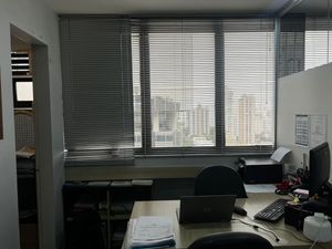 Image 27 - 925241