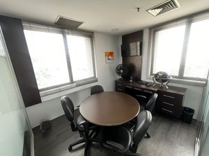 Image 25 - 925241