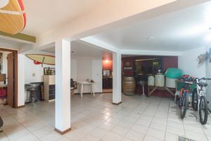 Image 41 - 925250