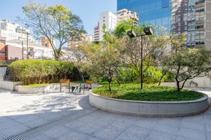 Image 29 - 925254
