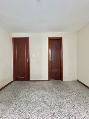 Image 5 - 925255
