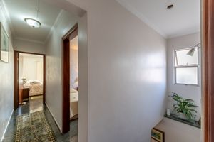Image 26 - 925257