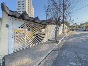 Image 21 - 925257